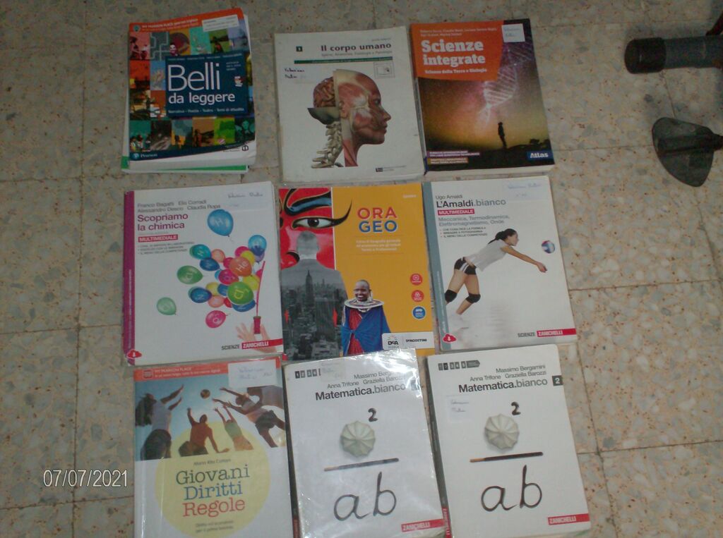 4653424 LIBRI SCOLASTICI